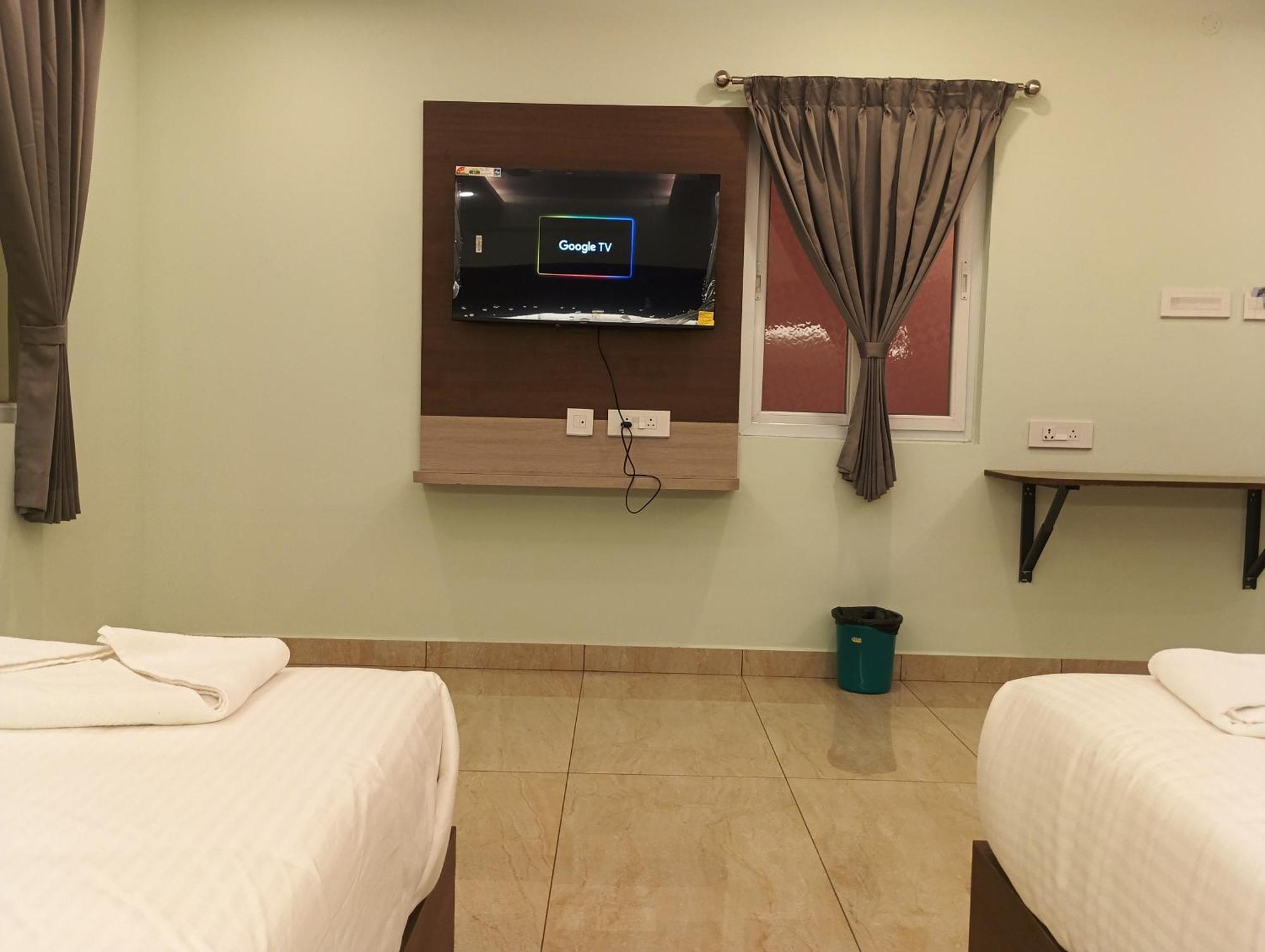 Malar Park Hotel Tiruvannamalai Exterior photo